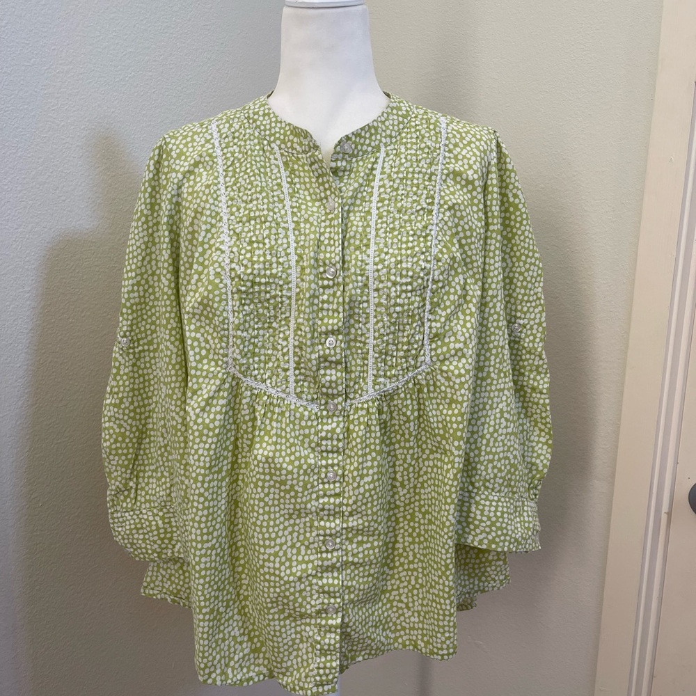 St. John's Bay Green Puff Sleeve Mandarin Collar Top